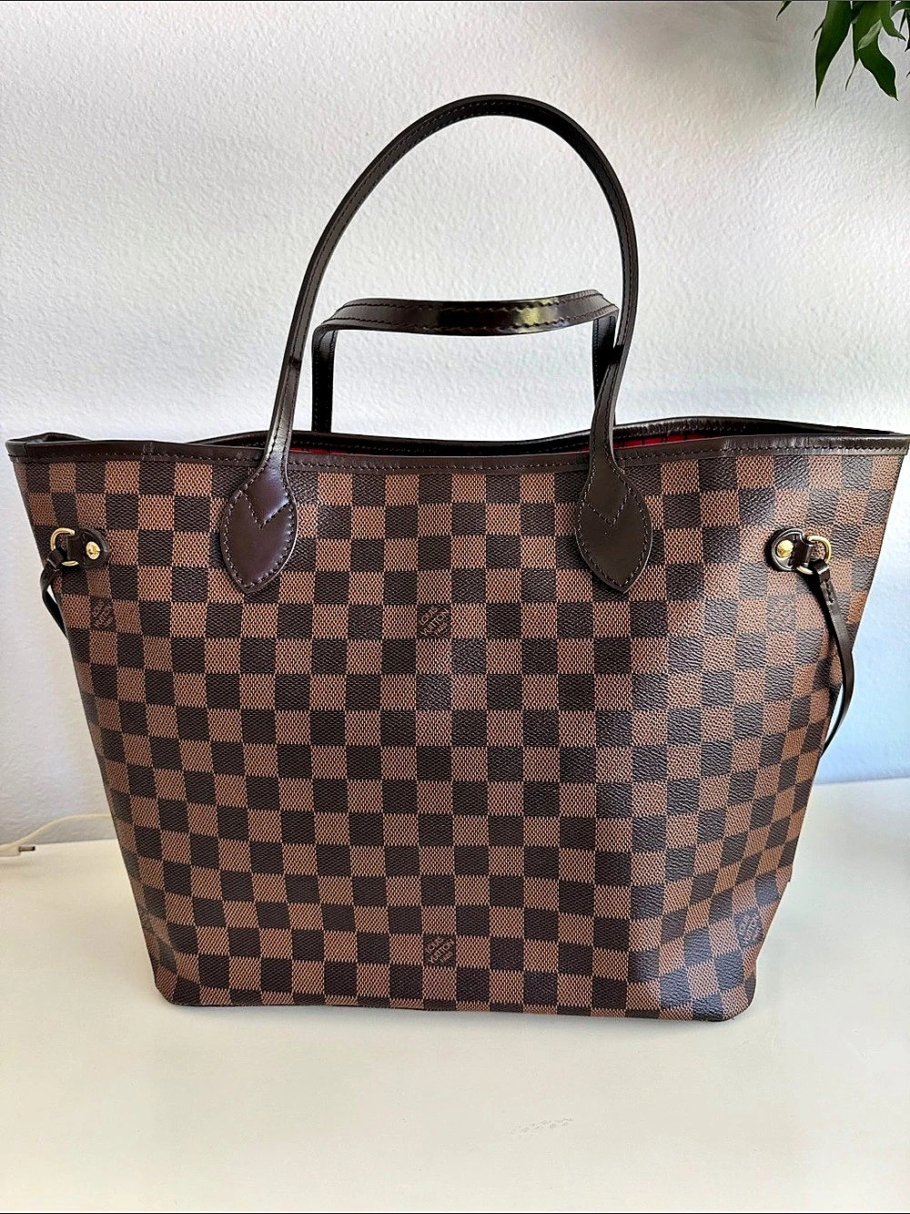 Louis Vuitton Neverfull MM Damier Ebene Tote in Brown & Red